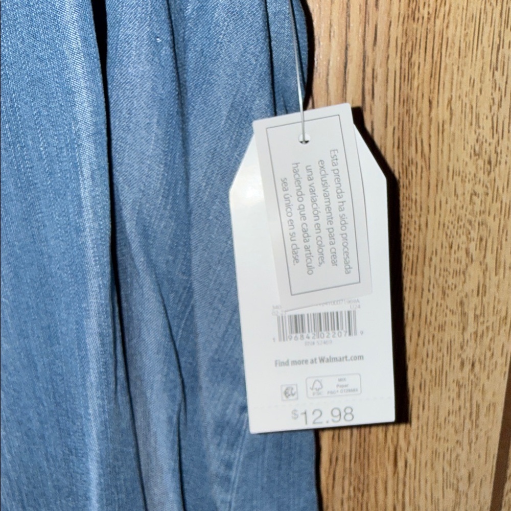 Time and Tru Blue Sleeveless V-Neck Tank Top with Smocked Straps - Picture 4 of 6